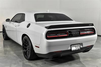 2015 Dodge Challenger SRT Hellcat   - Photo 10 - Joliet, IL 60435