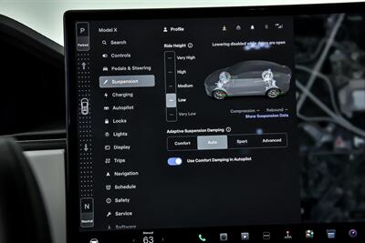 2023 Tesla Model X Plaid   - Photo 36 - Joliet, IL 60435