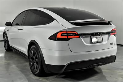 2023 Tesla Model X Plaid   - Photo 10 - Joliet, IL 60435