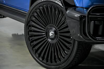 2025 Mercedes-Benz AMG G 63   - Photo 4 - Joliet, IL 60435
