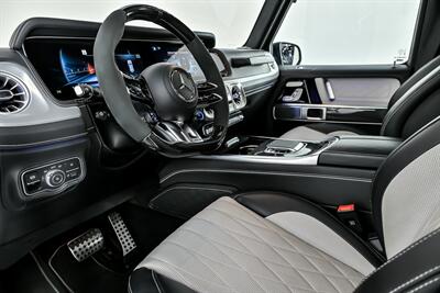 2025 Mercedes-Benz AMG G 63   - Photo 21 - Joliet, IL 60435