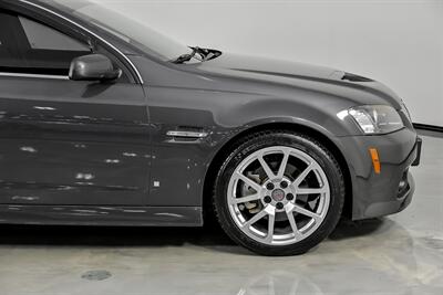 2009 Pontiac G8 GT   - Photo 15 - Joliet, IL 60435
