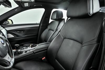 2013 BMW 550i-RARE MANUAL TRANS! - Photo 22 - Joliet, IL 60435
