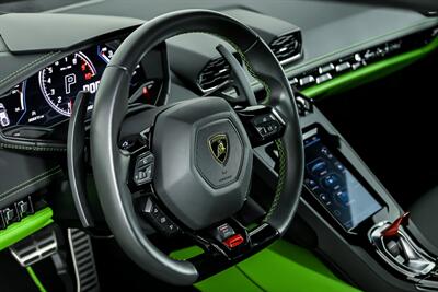 2020 Lamborghini Huracan EVO   - Photo 28 - Joliet, IL 60435
