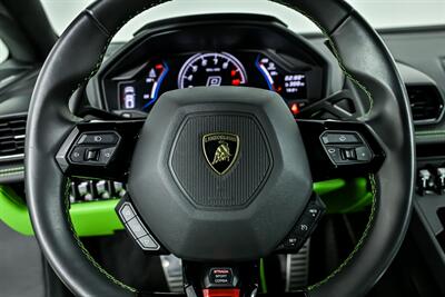 2020 Lamborghini Huracan EVO   - Photo 32 - Joliet, IL 60435