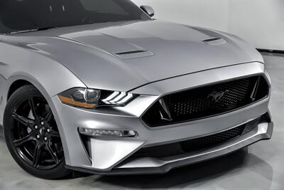 2020 Ford Mustang GT Premium   - Photo 3 - Joliet, IL 60435