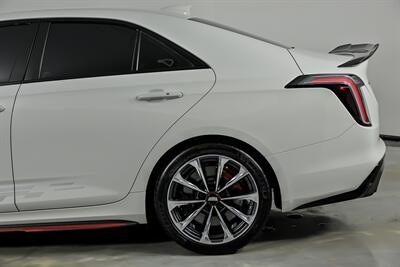 2023 Cadillac CT4-V Blackwing-HUGE $86K MSRP-IMSA EDITION!   - Photo 9 - Joliet, IL 60435