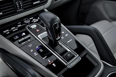 2019 Porsche Cayenne Turbo - Photo 39 - Joliet, IL 60435