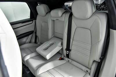 2019 Porsche Cayenne Turbo - Photo 26 - Joliet, IL 60435