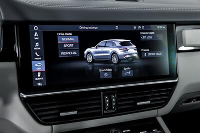 2019 Porsche Cayenne Turbo - Photo 35 - Joliet, IL 60435