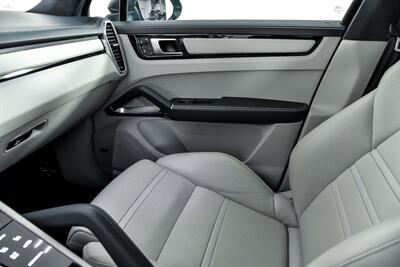 2019 Porsche Cayenne Turbo - Photo 40 - Joliet, IL 60435