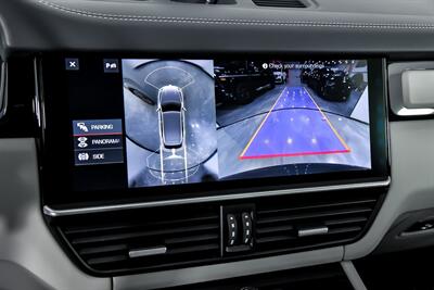 2019 Porsche Cayenne Turbo - Photo 36 - Joliet, IL 60435