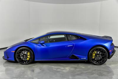 2022 Lamborghini Huracan EVO-FACTORY MATTE BLUE   - Photo 8 - Joliet, IL 60435