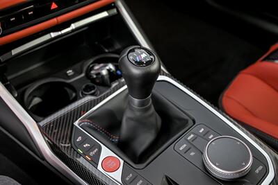 2025 BMW M4 -CARBON BUCKETS   - Photo 37 - Joliet, IL 60435