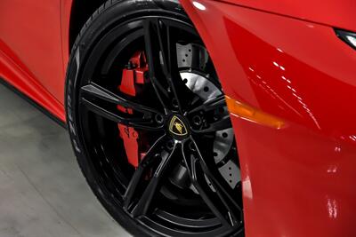 2020 Lamborghini Huracan EVO   - Photo 4 - Joliet, IL 60435