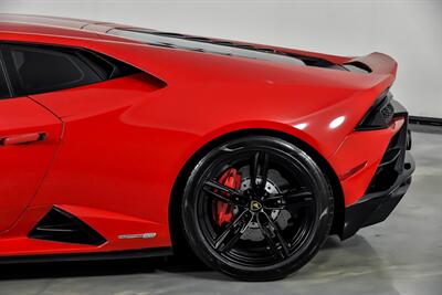 2020 Lamborghini Huracan EVO   - Photo 9 - Joliet, IL 60435