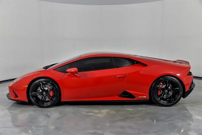 2020 Lamborghini Huracan EVO   - Photo 8 - Joliet, IL 60435