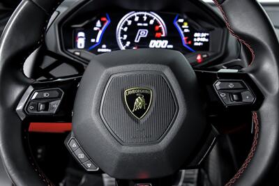 2020 Lamborghini Huracan EVO   - Photo 27 - Joliet, IL 60435