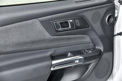 2024 Ford Mustang GT   - Photo 18 - Joliet, IL 60435