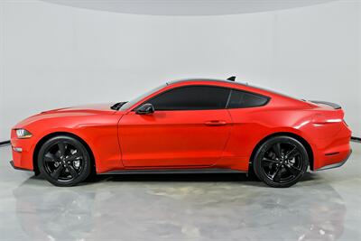 2021 Ford Mustang EcoBoost   - Photo 8 - Joliet, IL 60435
