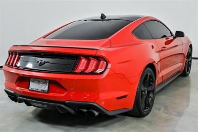 2021 Ford Mustang EcoBoost   - Photo 12 - Joliet, IL 60435