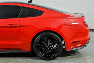 2021 Ford Mustang EcoBoost   - Photo 9 - Joliet, IL 60435