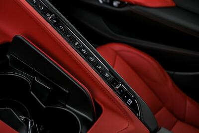 2023 Chevrolet Corvette Stingray 3LT-HUGE $100K MSRP-Z51 PACKAGE! - Photo 41 - Joliet, IL 60435