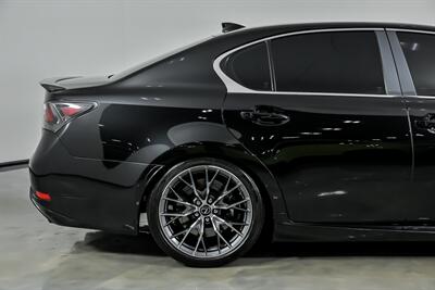 2016 Lexus GS F   - Photo 13 - Joliet, IL 60435