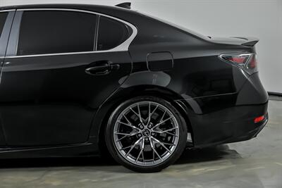 2016 Lexus GS F   - Photo 9 - Joliet, IL 60435