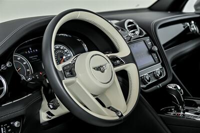 2019 Bentley Bentayga V8   - Photo 25 - Joliet, IL 60435