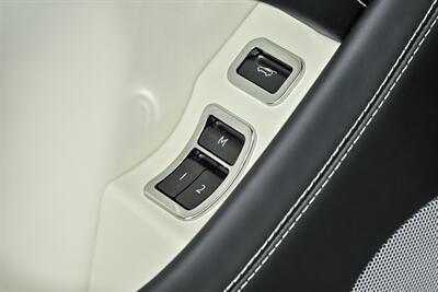 2019 Bentley Bentayga V8   - Photo 19 - Joliet, IL 60435
