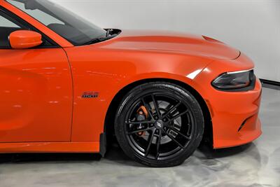 2020 Dodge Charger Scat Pack   - Photo 15 - Joliet, IL 60435