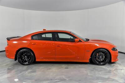 2020 Dodge Charger Scat Pack   - Photo 14 - Joliet, IL 60435