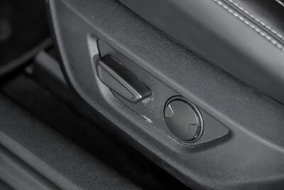 2021 Ford Mustang GT Premium   - Photo 25 - Joliet, IL 60435