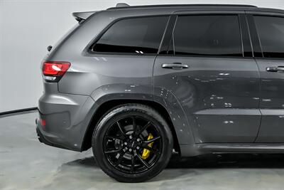 2018 Jeep Grand Cherokee Trackhawk   - Photo 13 - Joliet, IL 60435