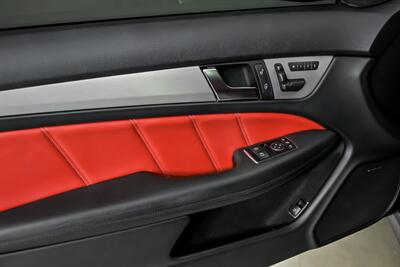 2012 Mercedes-Benz C 63 AMG - Photo 17 - Joliet, IL 60435