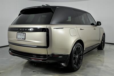 2025 Land Rover Range Rover P530 Autobiography LWB - Photo 12 - Joliet, IL 60435