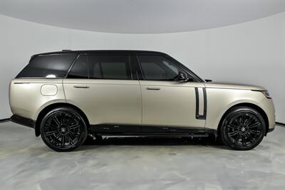 2025 Land Rover Range Rover P530 Autobiography LWB - Photo 14 - Joliet, IL 60435