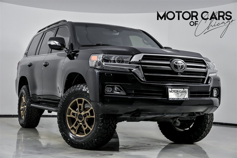 2020 Toyota Land Cruiser Heritage Edition  