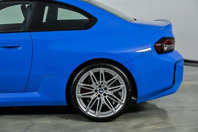 2025 BMW M2 -CARBON BUCKETS   - Photo 9 - Joliet, IL 60435