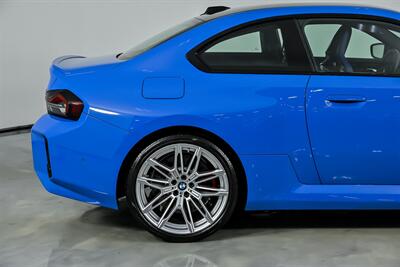 2025 BMW M2 -CARBON BUCKETS   - Photo 13 - Joliet, IL 60435