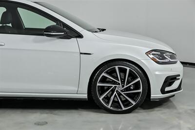 2019 Volkswagen Golf R 4Motion   - Photo 15 - Joliet, IL 60435