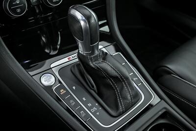 2019 Volkswagen Golf R 4Motion   - Photo 33 - Joliet, IL 60435