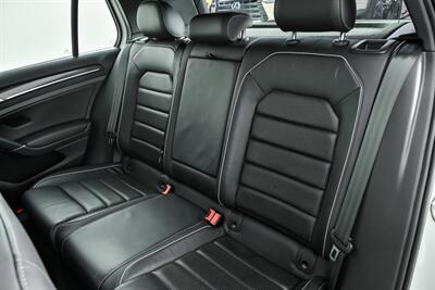 2019 Volkswagen Golf R 4Motion   - Photo 22 - Joliet, IL 60435