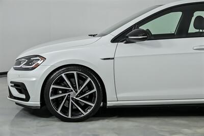 2019 Volkswagen Golf R 4Motion   - Photo 7 - Joliet, IL 60435