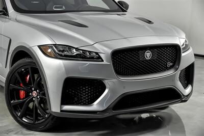 2020 Jaguar F-PACE SVR   - Photo 3 - Joliet, IL 60435