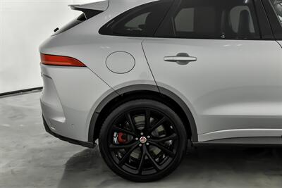 2020 Jaguar F-PACE SVR   - Photo 12 - Joliet, IL 60435