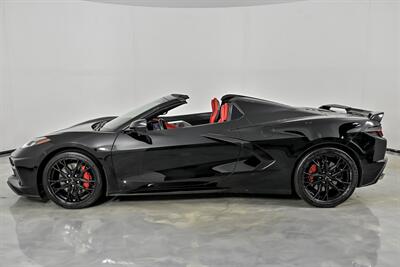 2023 Chevrolet Corvette Stingray   - Photo 8 - Joliet, IL 60435