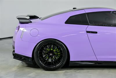 2020 Nissan GT-R Premium-OVER $40K MODS-CUSTOM INTERIOR & EXTERIOR - Photo 13 - Joliet, IL 60435