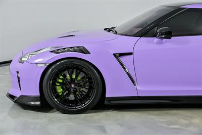 2020 Nissan GT-R Premium-OVER $40K MODS-CUSTOM INTERIOR & EXTERIOR - Photo 7 - Joliet, IL 60435